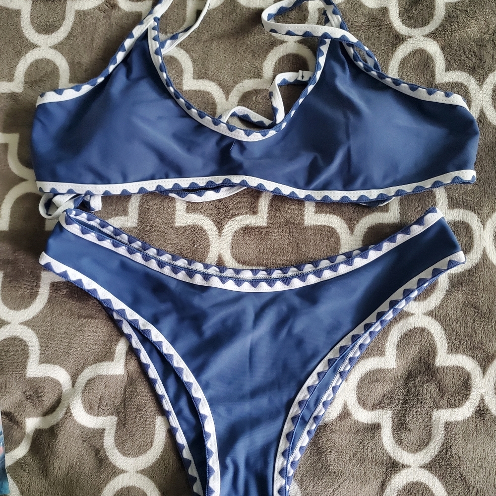 NEW SHEIN Swimsuit M